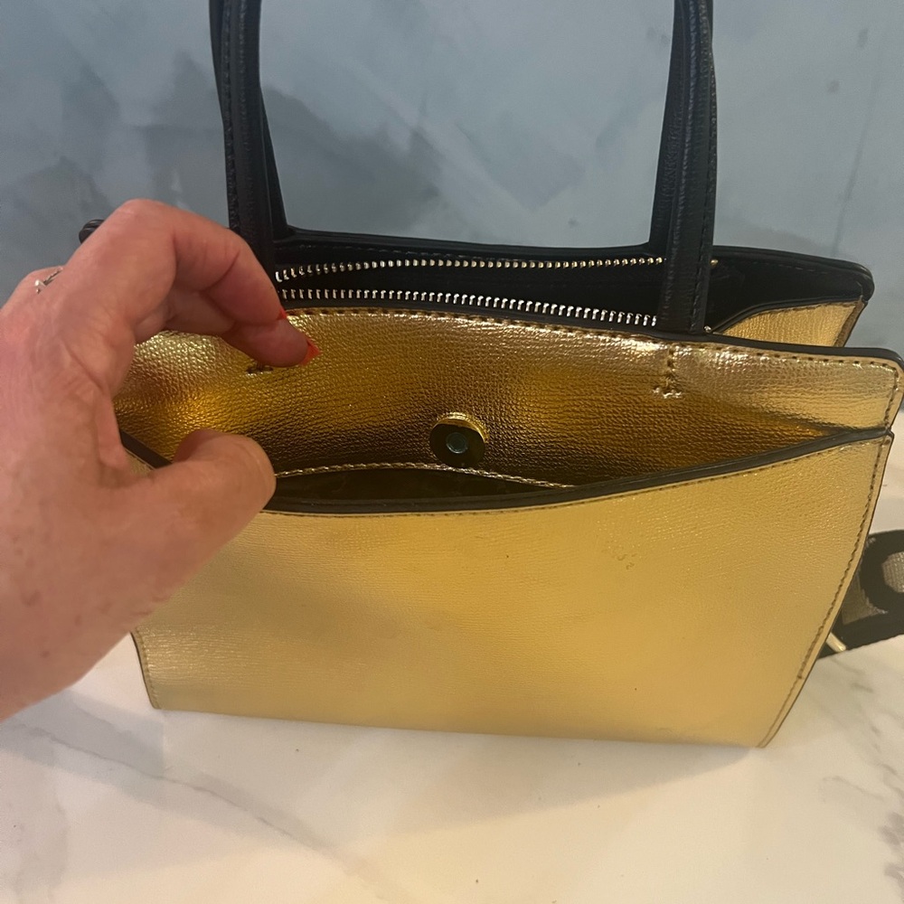 Karl Lagerfeld gold metallic handbag with black handlles & shoulder strap - Picture 3 of 11